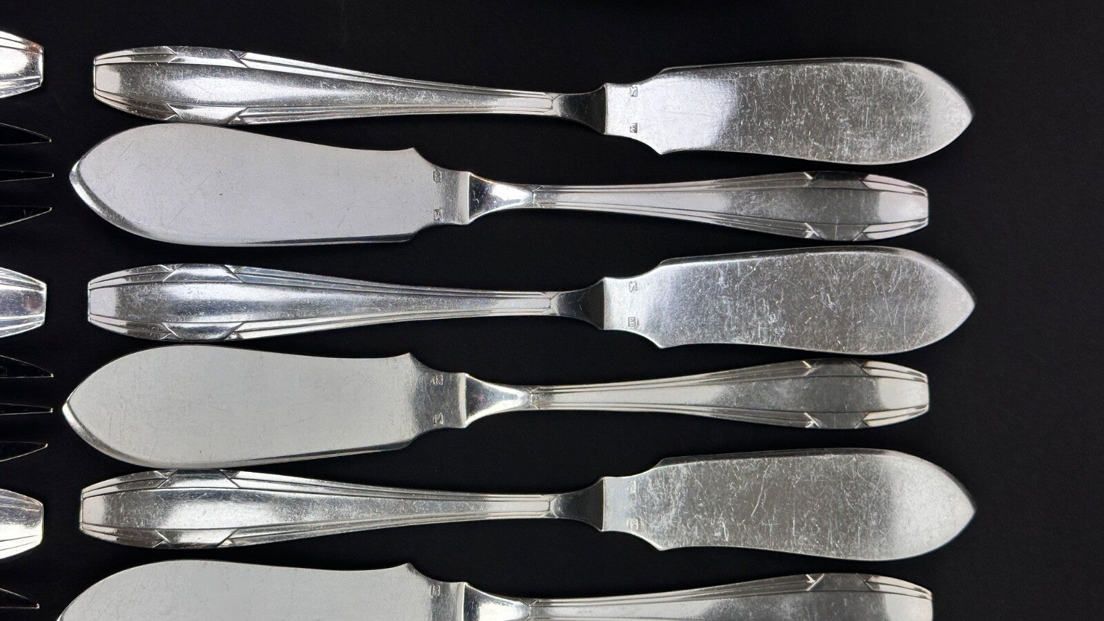 Apollo, Service à Poisson En Métal Argenté