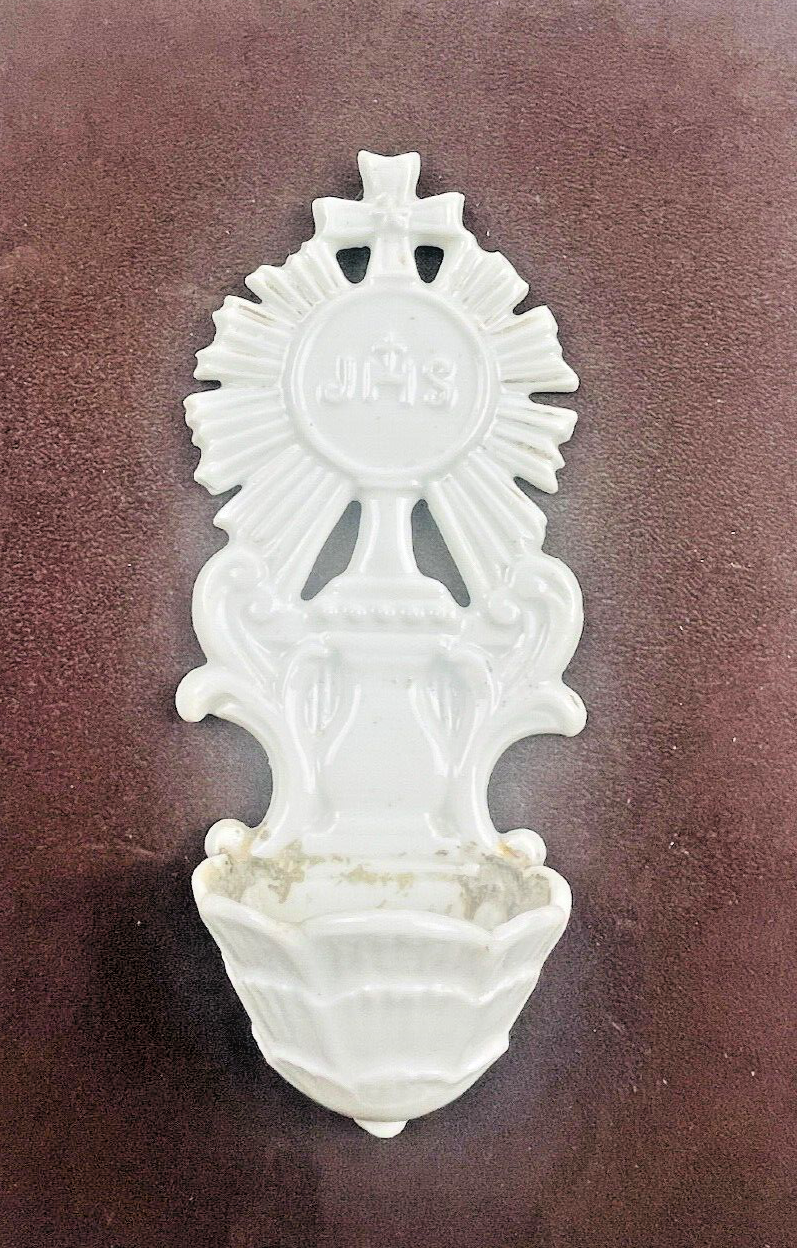 Bénitier de chevet 19ème en porcelaine de Paris