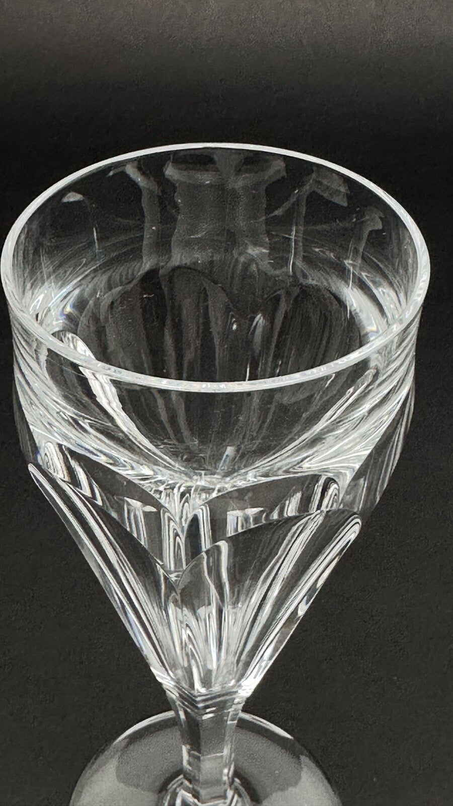 Baccarat, Suite De 9 Flûtes à Champagne Modèle Duchesse De Dino