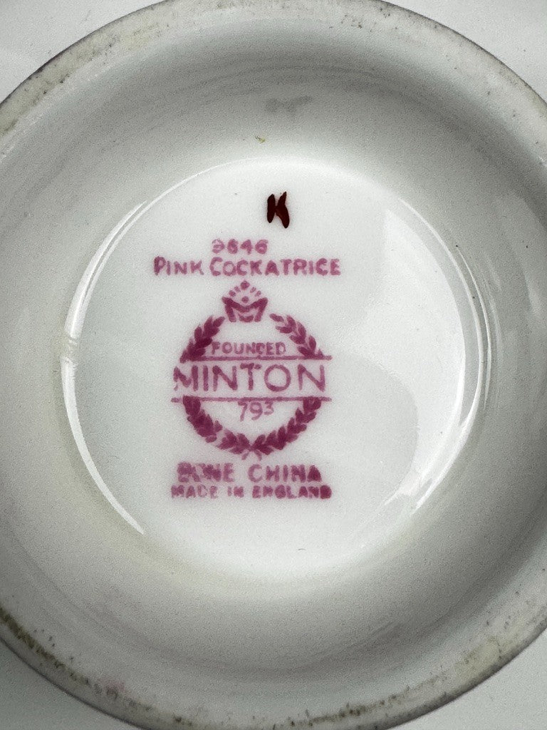 pichet en porcelaine fine Minton modèle Pink Cockatrice 15,5 cm