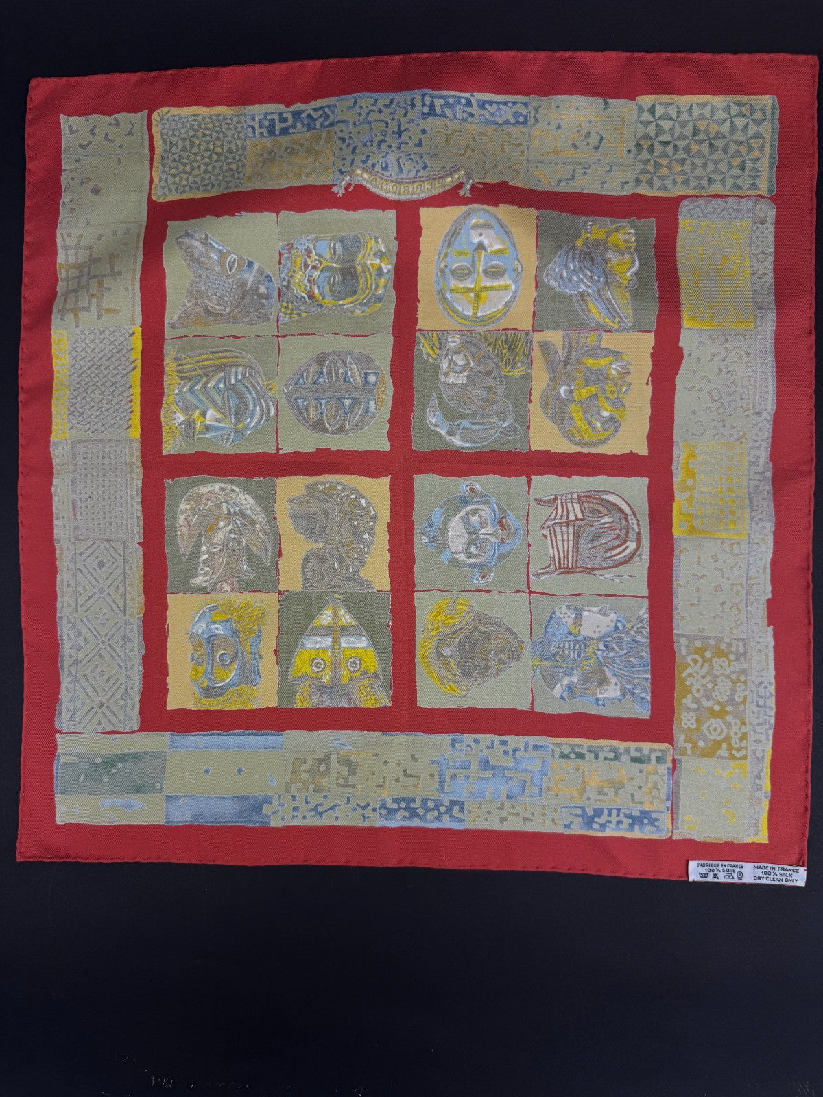 Foulard Gavroche "Persona" Hermès par Loïc Dubigeon 1997