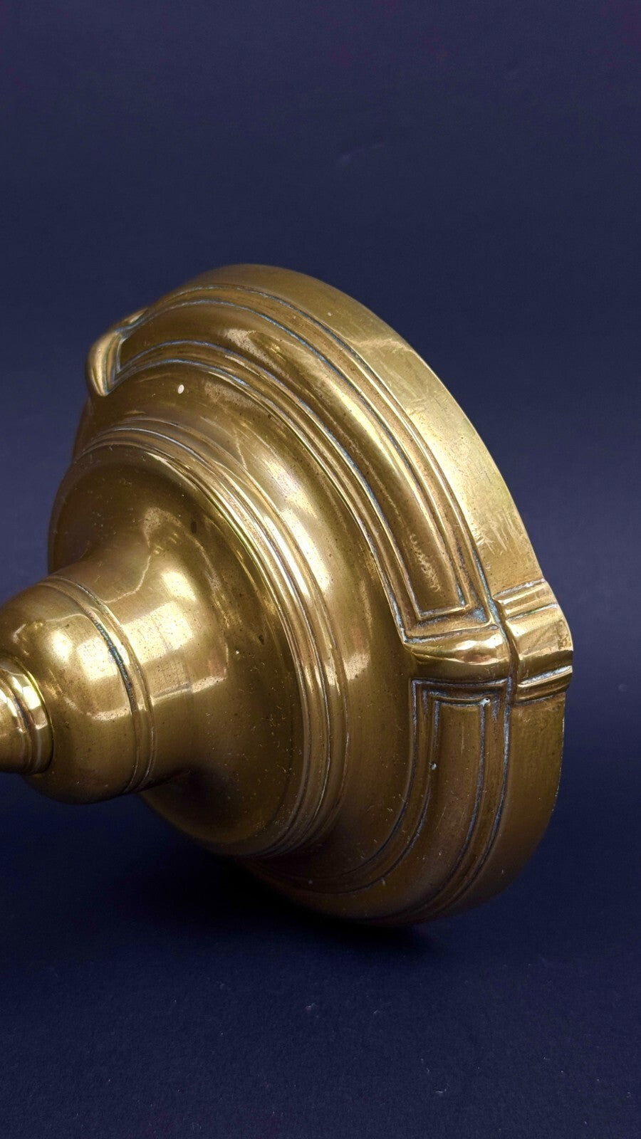 Paire de bougeoirs en bronze doré époque Régence XVIIIème