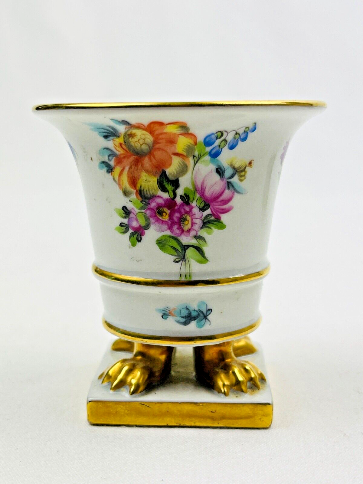 Paire de petits vases en porcelaine Herend