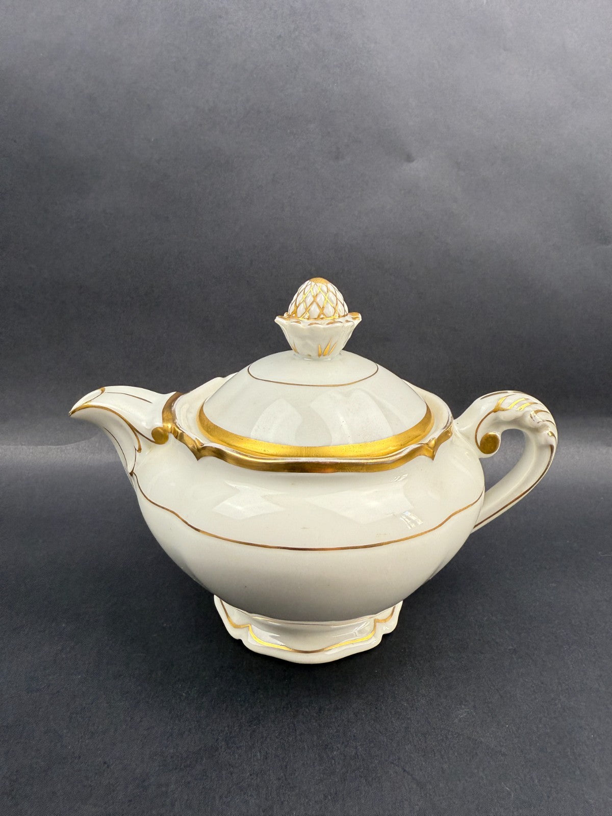 Service à thé individuel – Ancienne Fabrique Royale de Limoges Rehauts d’or fin