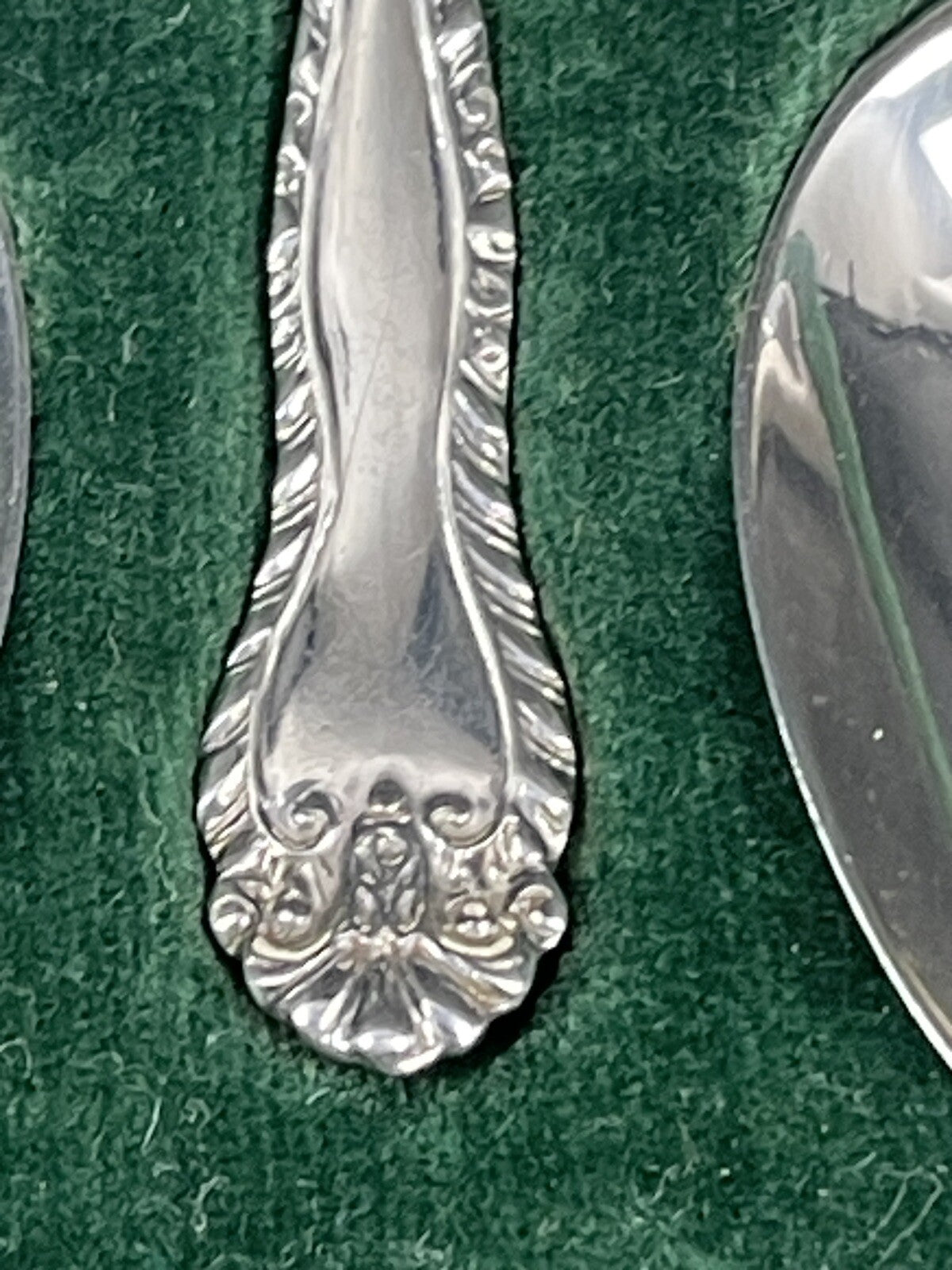 Harrods Suite de six petites cuillères en argent massif Londres 1935