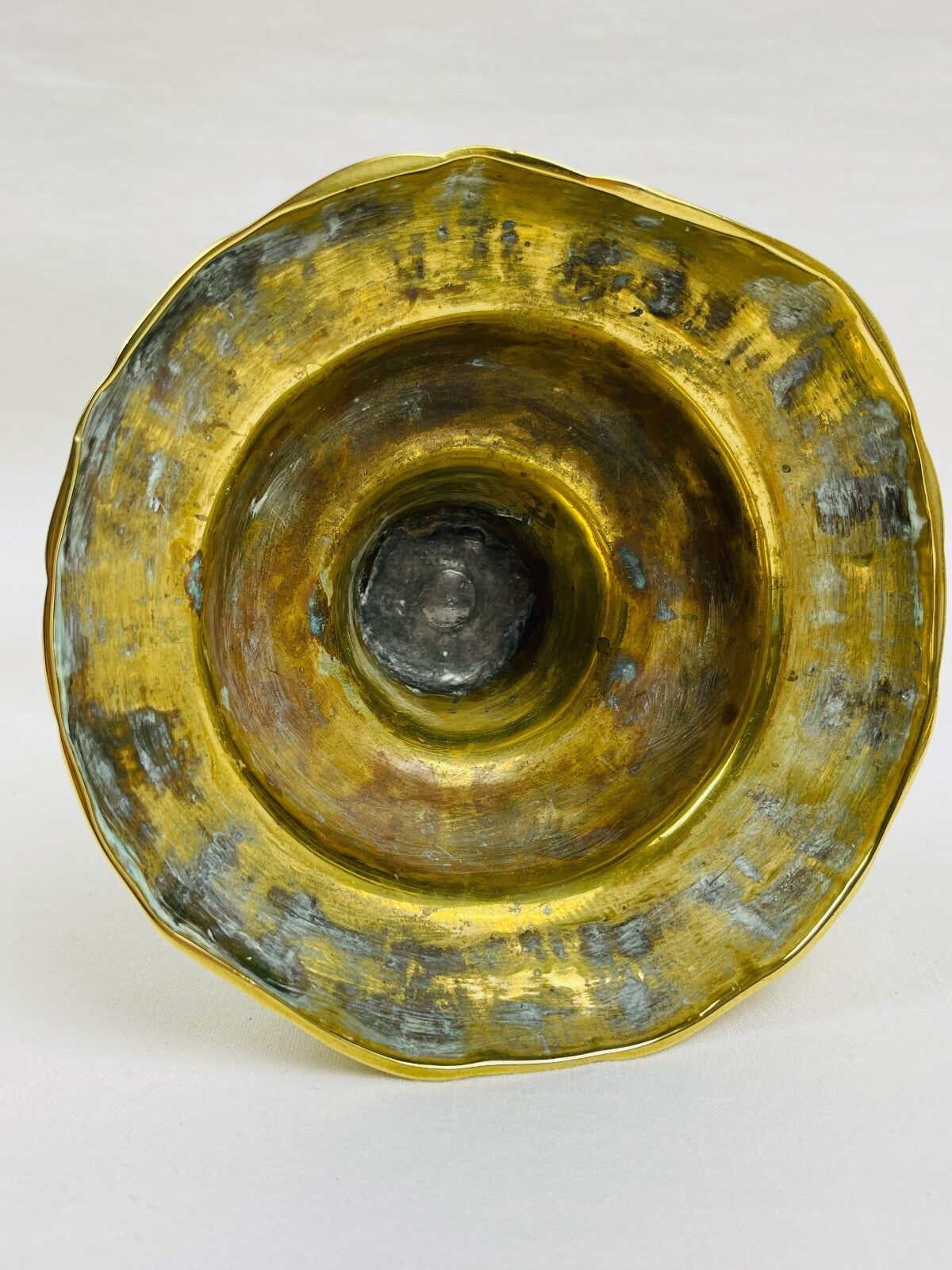 Paire de bougeoirs en bronze époque Transition
