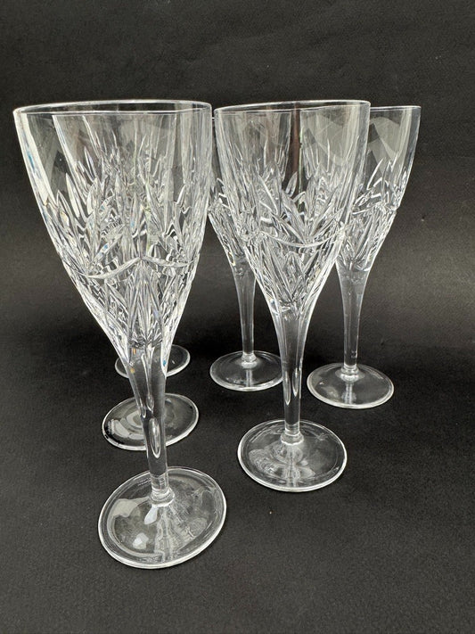 Suite de 6 verres à vin en cristal d'Edinburgh