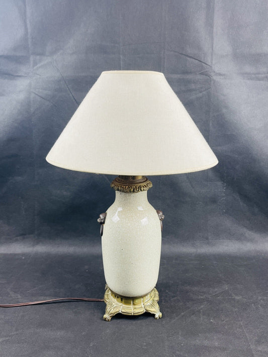 Pied de lampe en porcelaine craquelée de Chine
