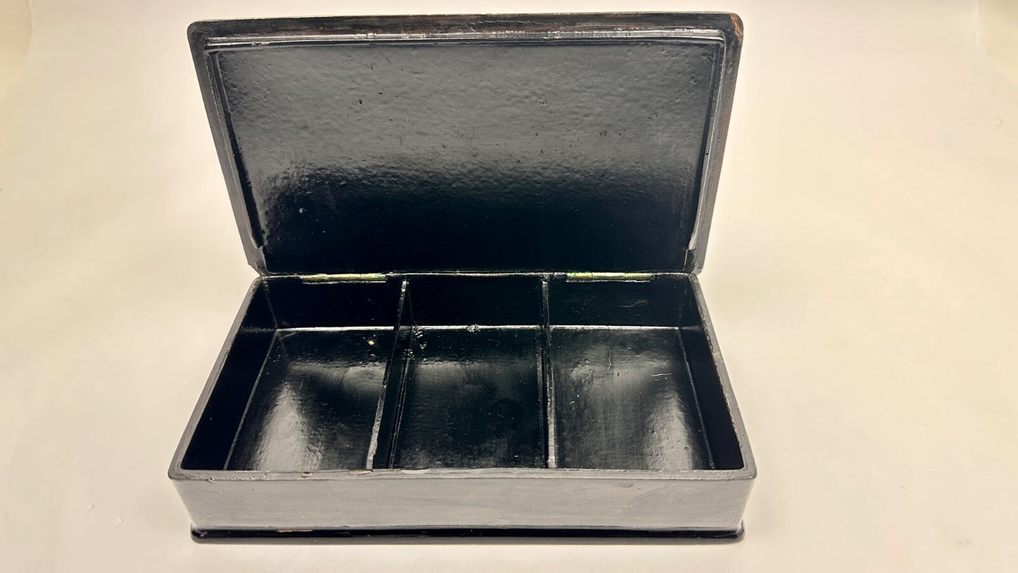 Boîte, Coffret En Carton Bouilli Napoléon III