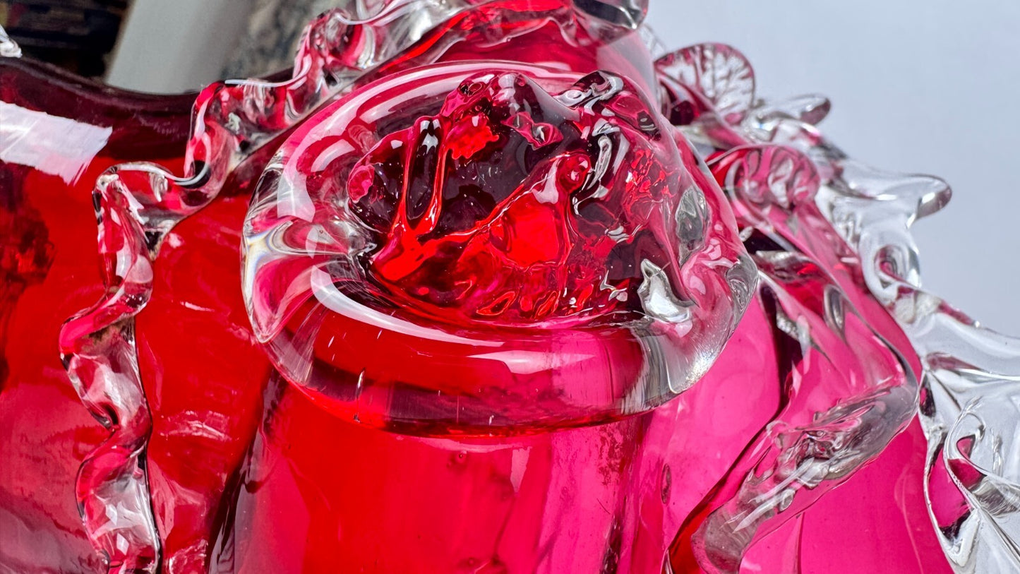 Jardinière en verre rouge framboise dans le goût d'Auguste Jean ou de Legras