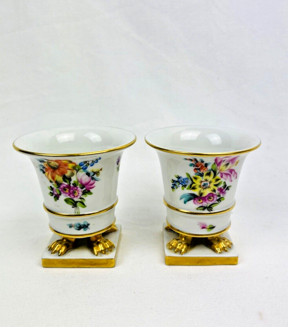 Paire de petits vases en porcelaine Herend