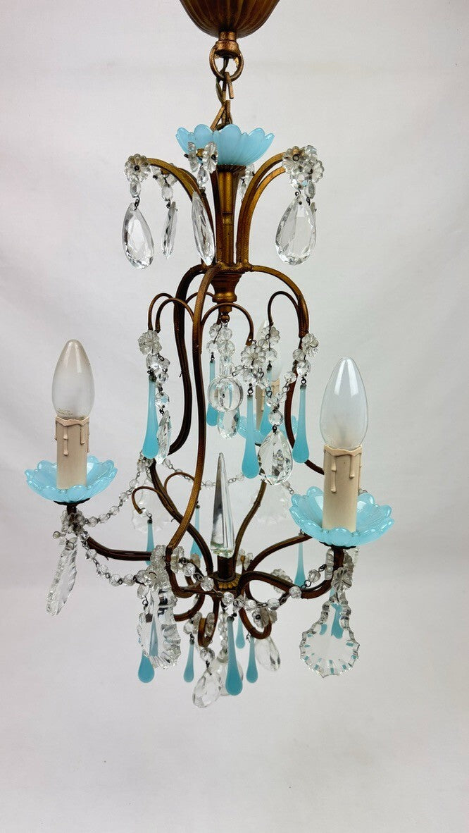 Petit lustre italien en laiton, opaline bleue et pampilles, années 50flag