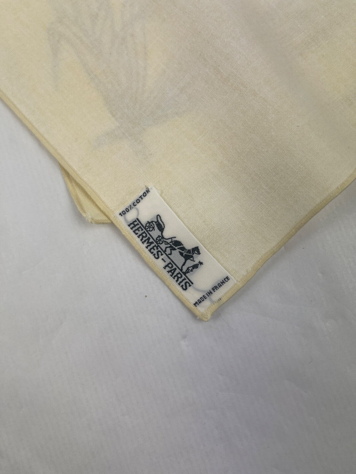 Hermès  suite de 6 sets de table et 6 serviettes motif au canard