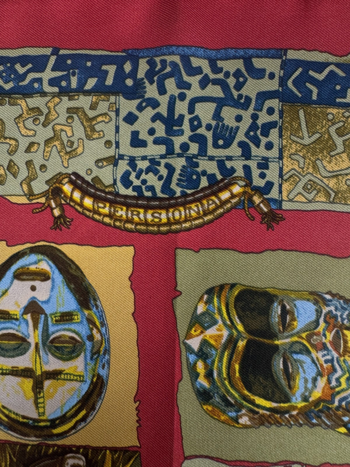 Foulard Gavroche "Persona" Hermès par Loïc Dubigeon 1997