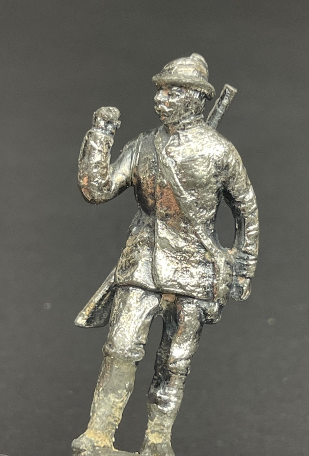 Saleron En Cristal Saint-louis, Figurine De Chasseur ou de soldat bronze argenté