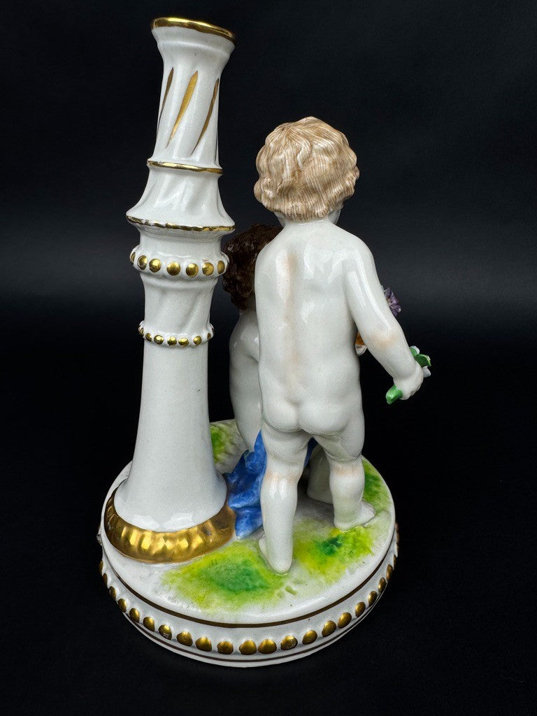 Pied de lampe, bougeoir ancien en porcelaine de Dresde, putti fleuris, XIXe