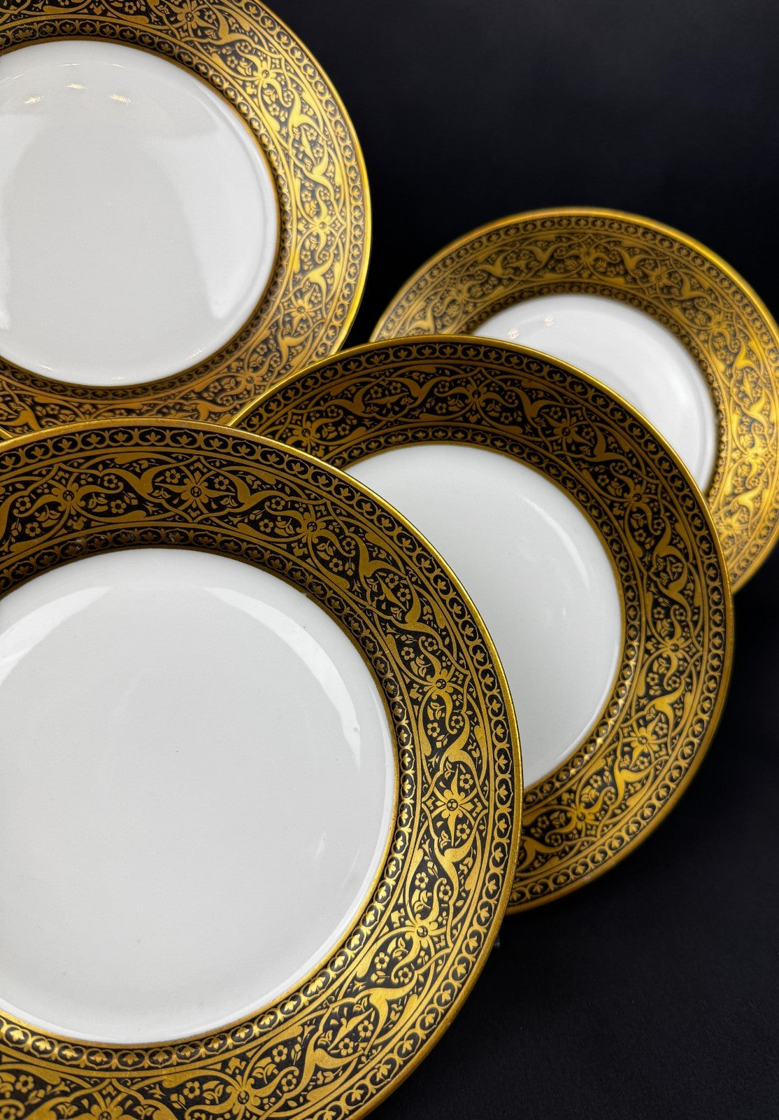 6 assiettes anciennes Limoges F Legrand noir et or, 18,5 cm