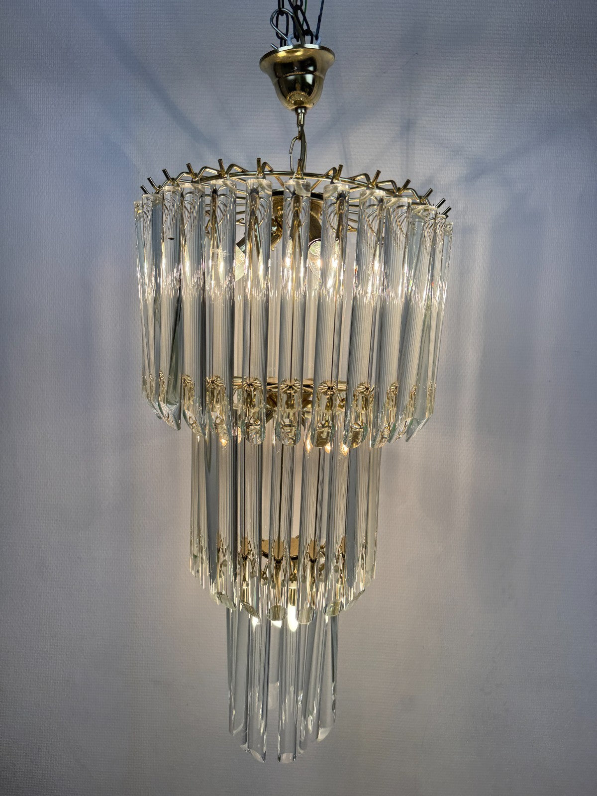 Lustre 3 rangs de tubes cristal Giesse Senago dans le gout de Venini, Italie