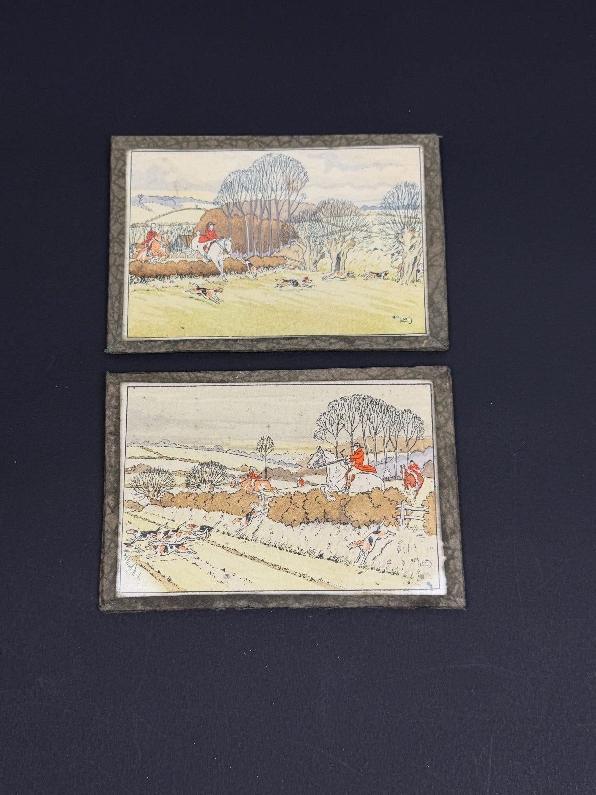 Paire de petites lithographies d'Harry Eliott Hunting scenes