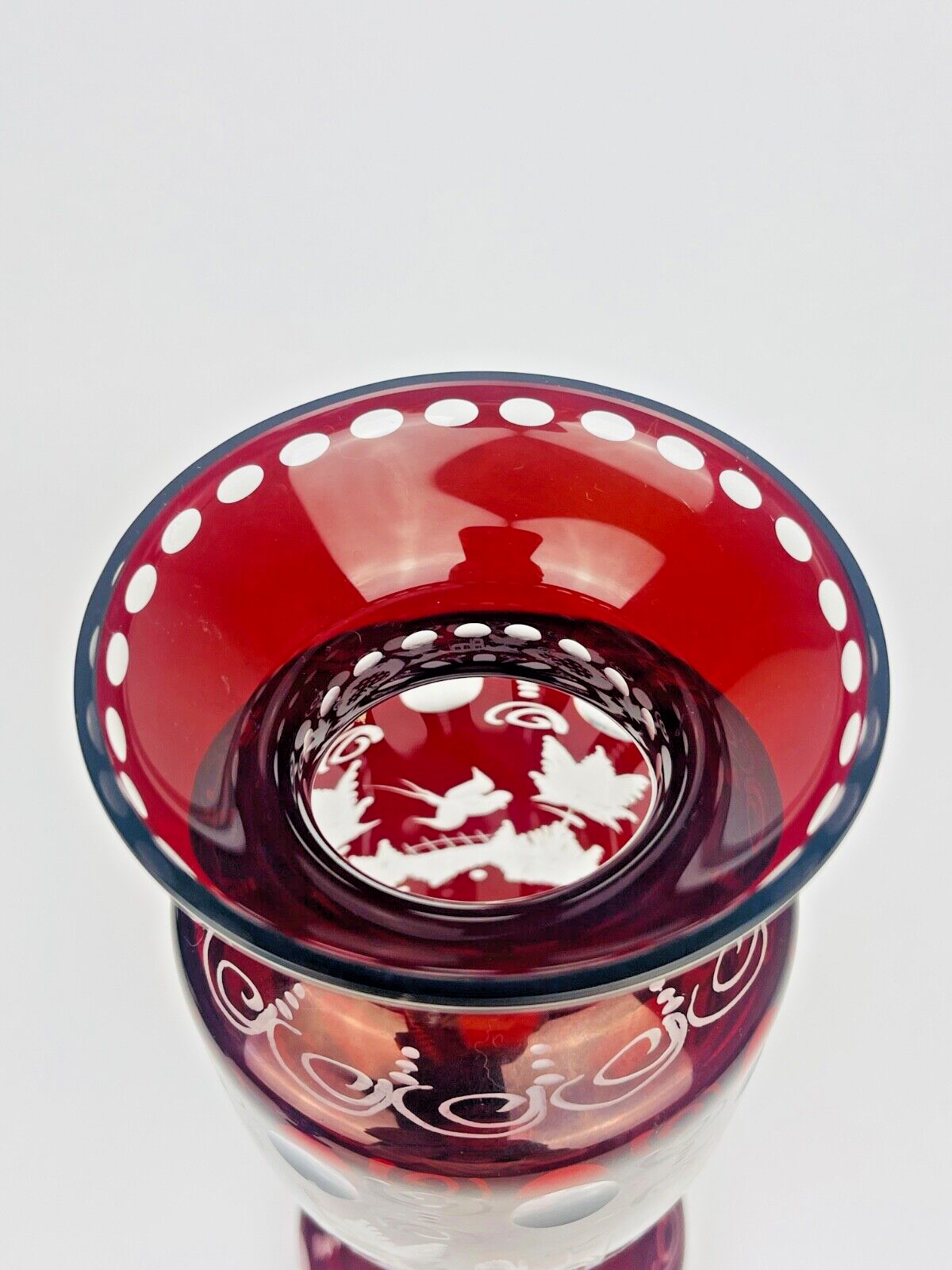 Vase En Cristal De Bohème rouge bordeaux