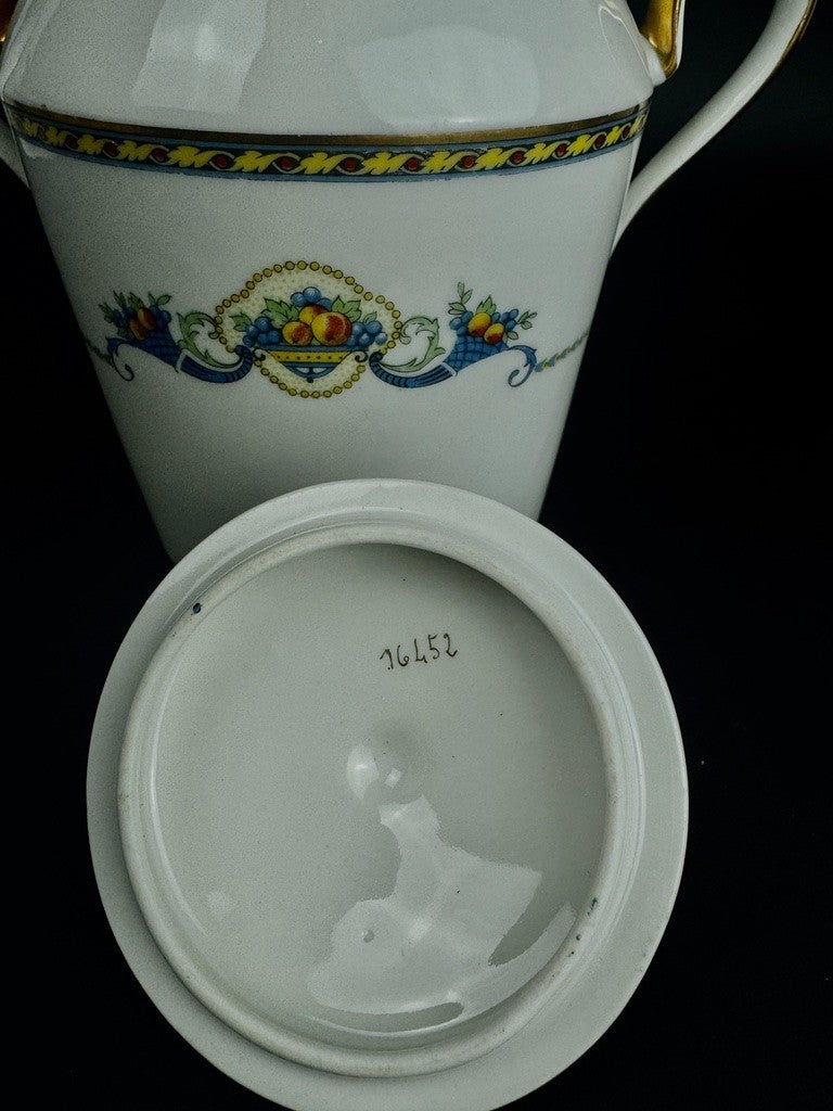 Service à thé en porcelaine Bernardaud Limoges décor Corne d’abondance