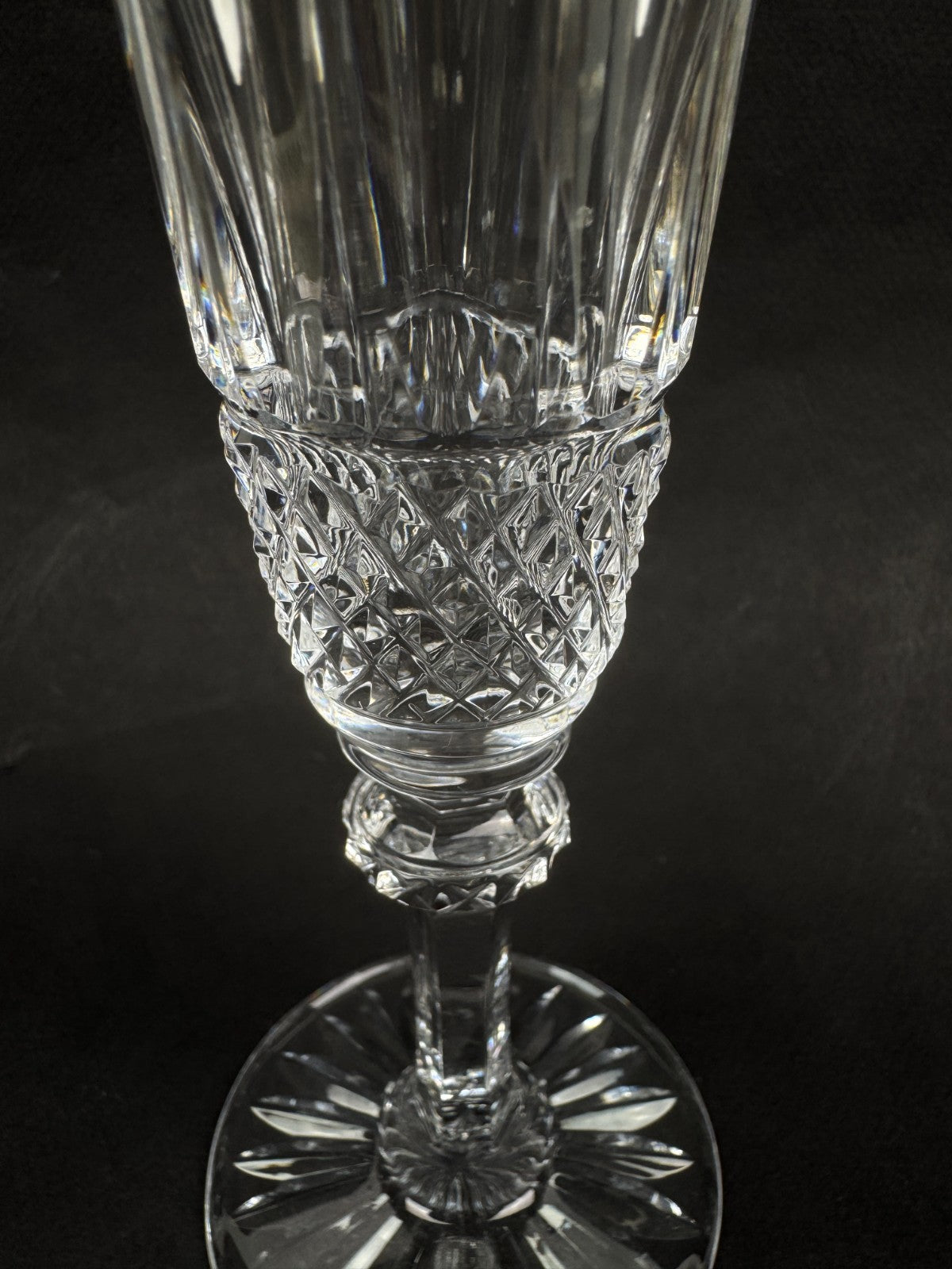 Série de 6 flûtes à champagne en cristal Saint-Louis – Modèle Tommy – Parfait ét