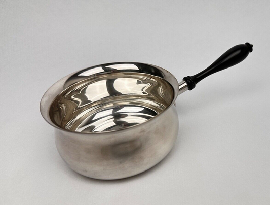 Casserole à sauce métal argenté manche ébène