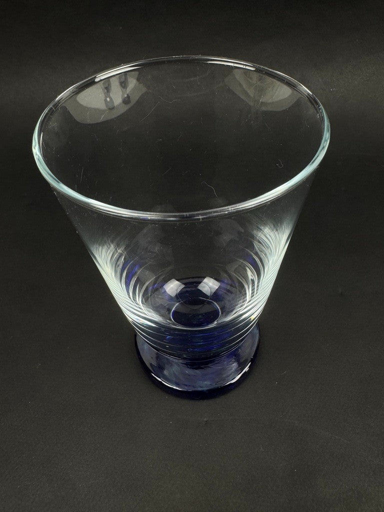 Série de 3 verres à orangeade en cristal – pied bleu cobalt