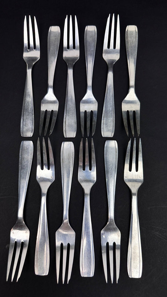 Série de 12 fourchettes à gâteau art déco