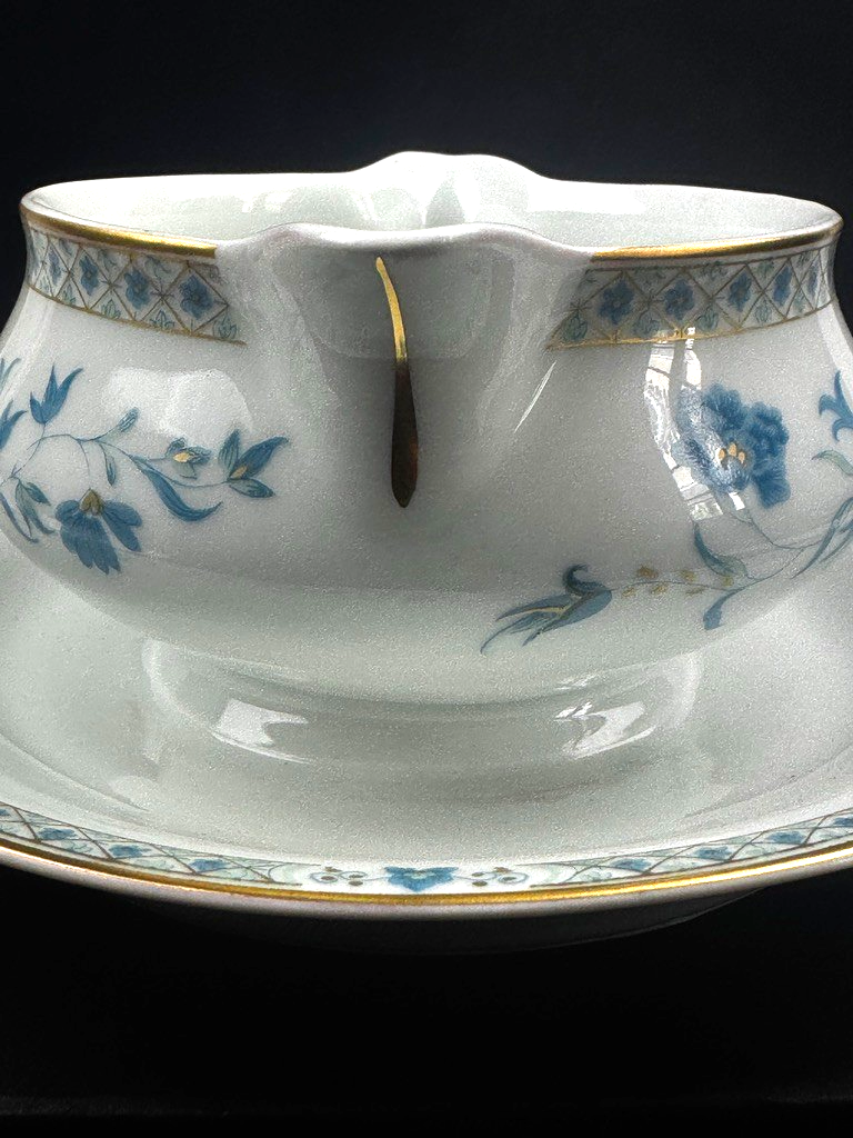 Sauciere Haviland Limoges Nankin bleu et or saucière soucoupe