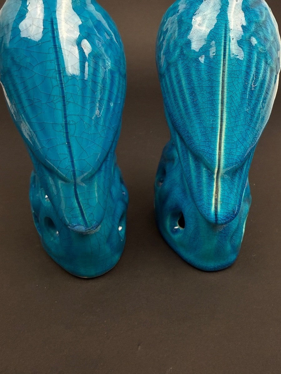 Paire de perruches en porcelaine bleue de Chine