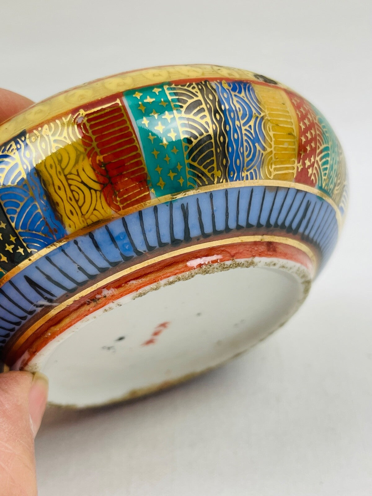 Bonbonnière, pot couvert en porcelaine Satsuma n°2