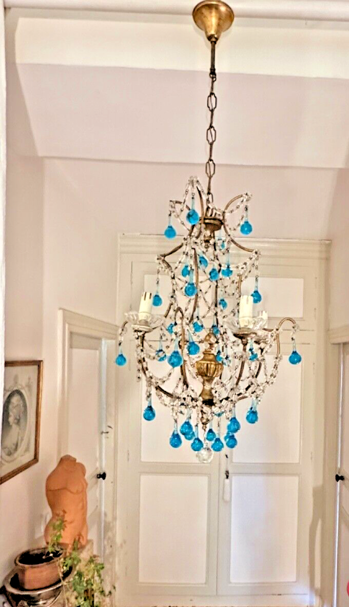 Lustre à pampilles italien perles bleues et bois doré