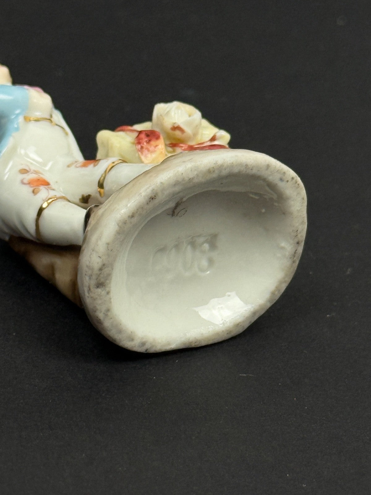 Tout petit pyrogène en porcelaine de Paris