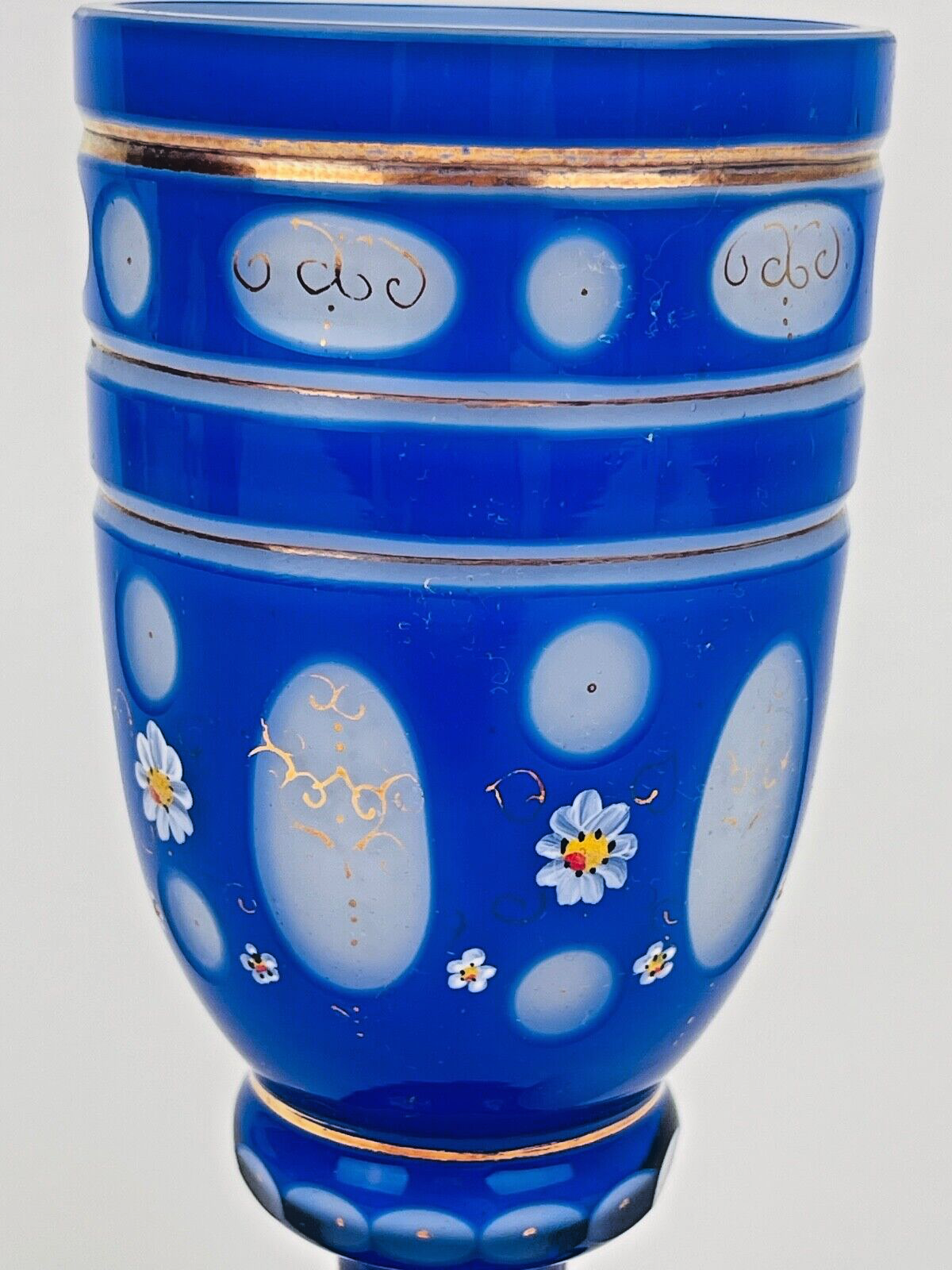 Calice, Vase En Cristal De Bohème Bleu Cobalt