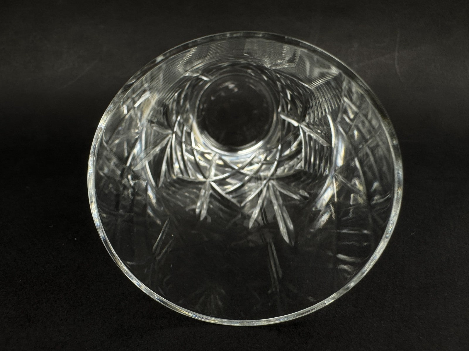 8 verres à orangeade – cristal d’Écosse taillé