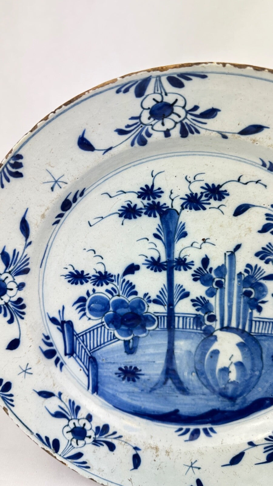 Grand Plat en faience 18ème  de Delft 34 cm