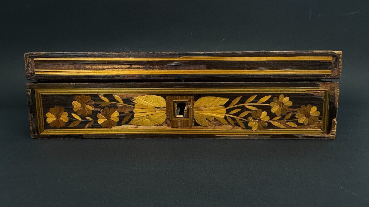 Coffret boîte à couture en marqueterie de paille Fin XVIIIème début XIXème