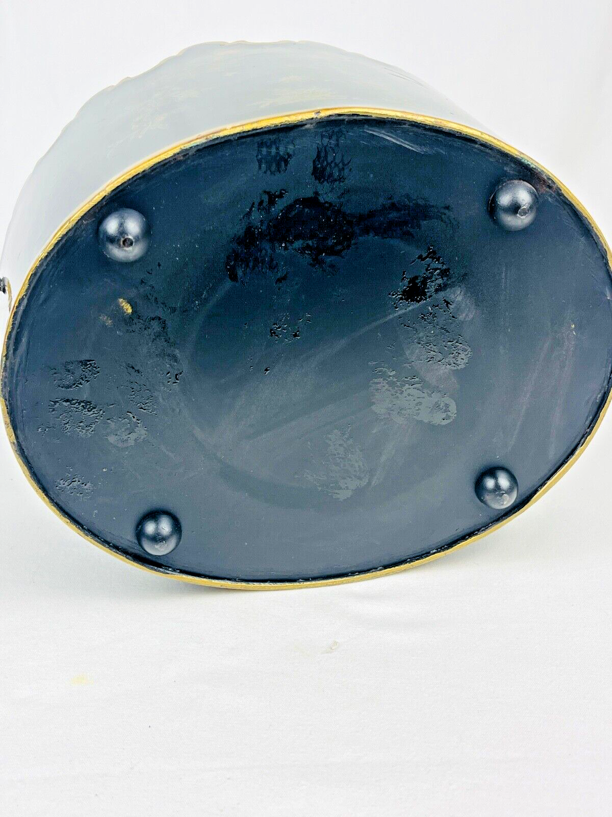 Ancien rafraichissoir en tôle peinte