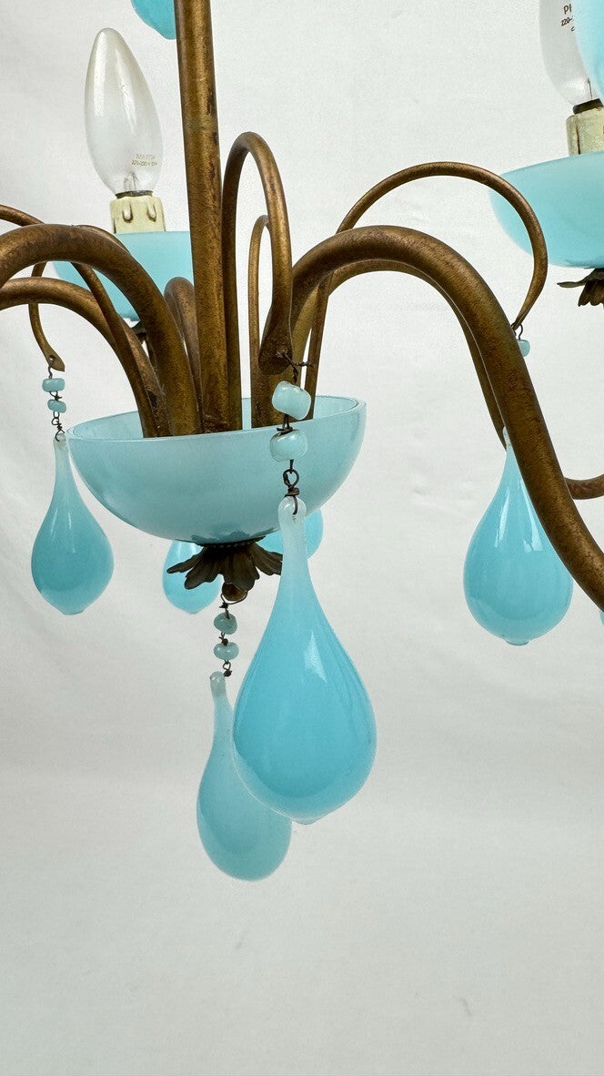 Lustre italien en laiton et opaline bleue, années 50