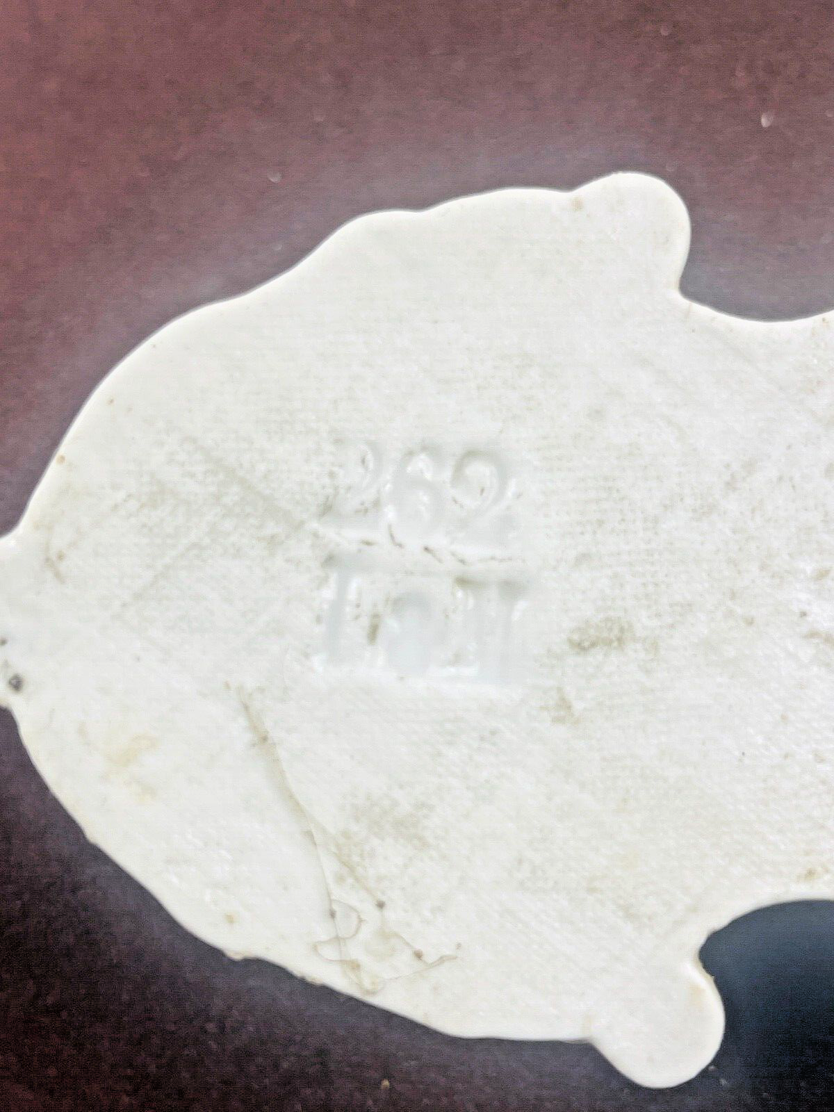 Bénitier de chevet 19ème en porcelaine de Paris