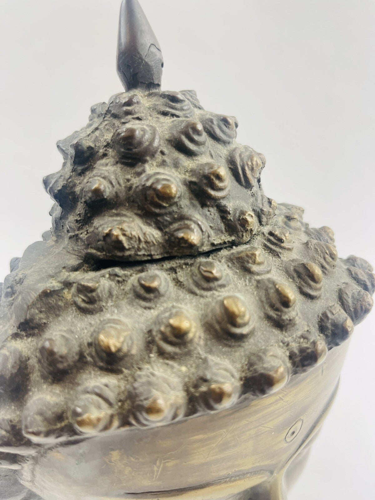 Grande tête de Bouddha en bronze