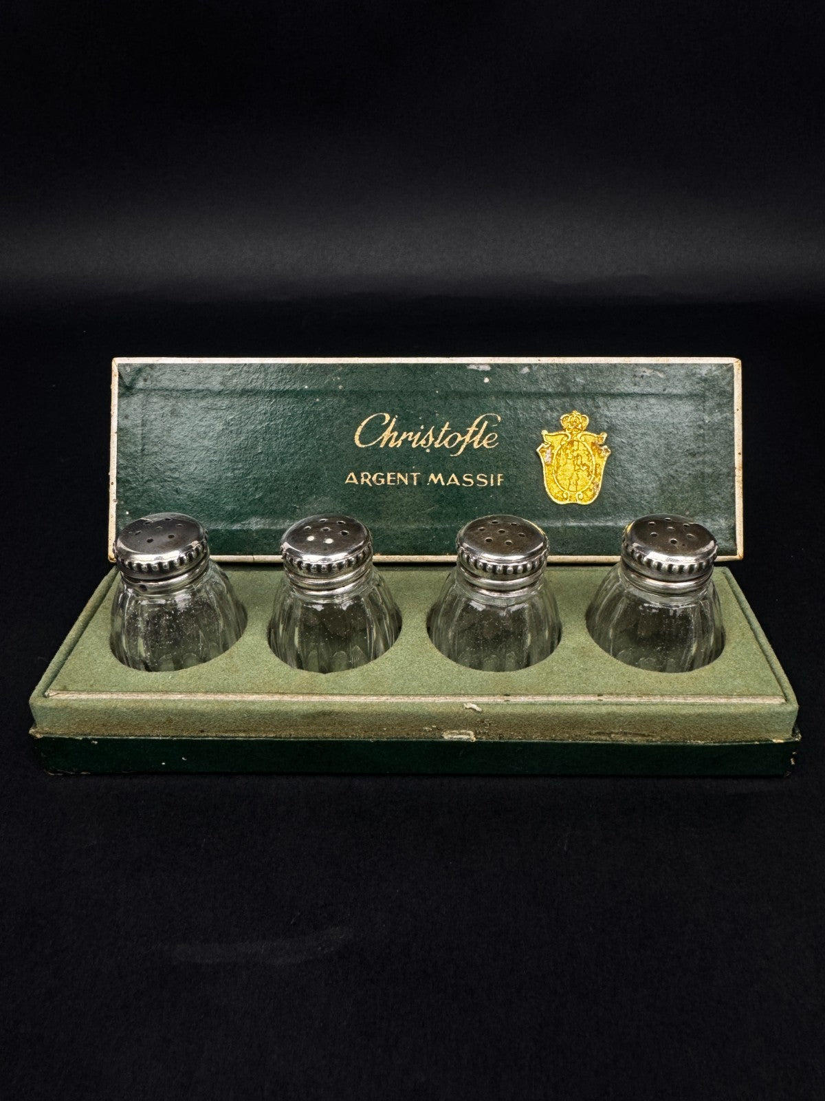 Coffret de quatre salerons Christofle en argent massif et verre