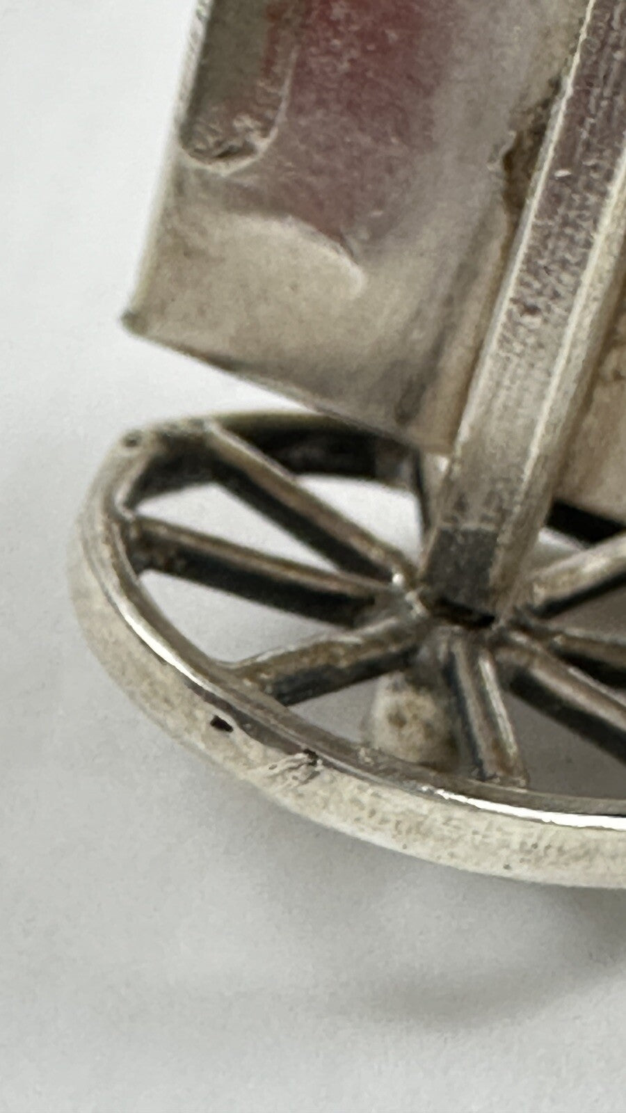 Miniature, objet de vitrine, attelage de chiens, marchand de lait en argent