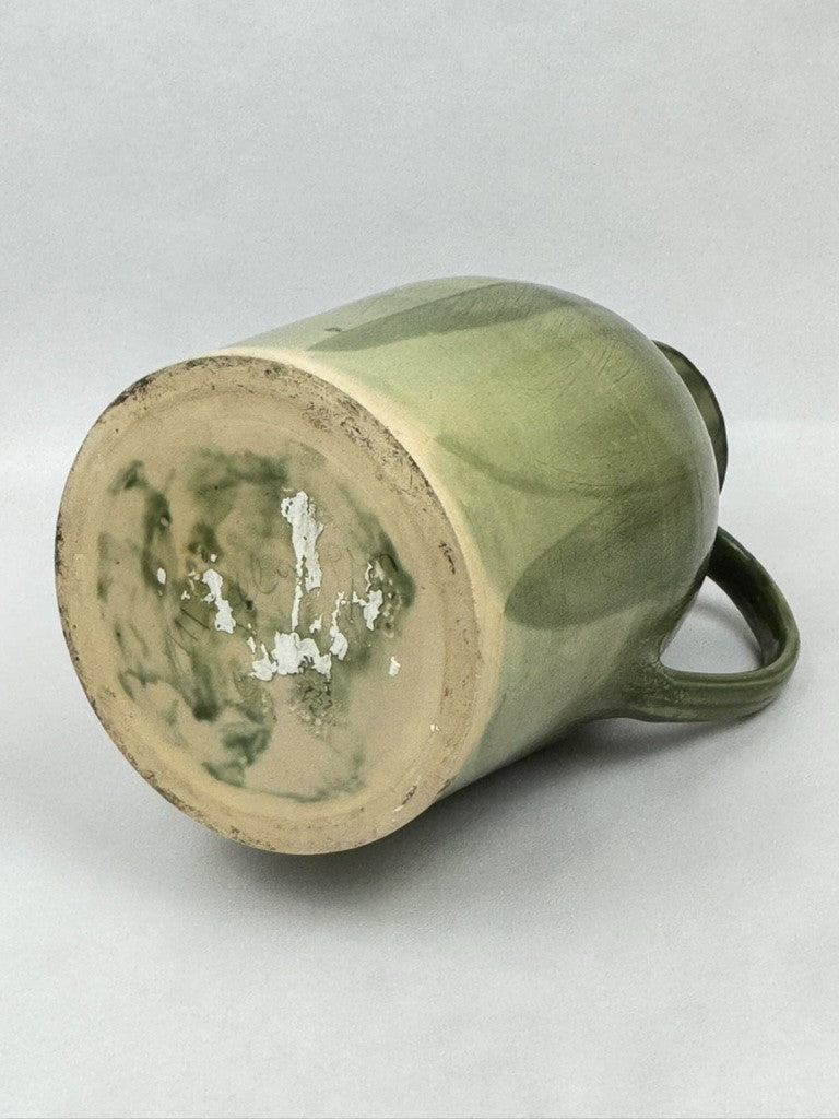 grand broc en céramique émaillé vert Maryvonne Zollinger