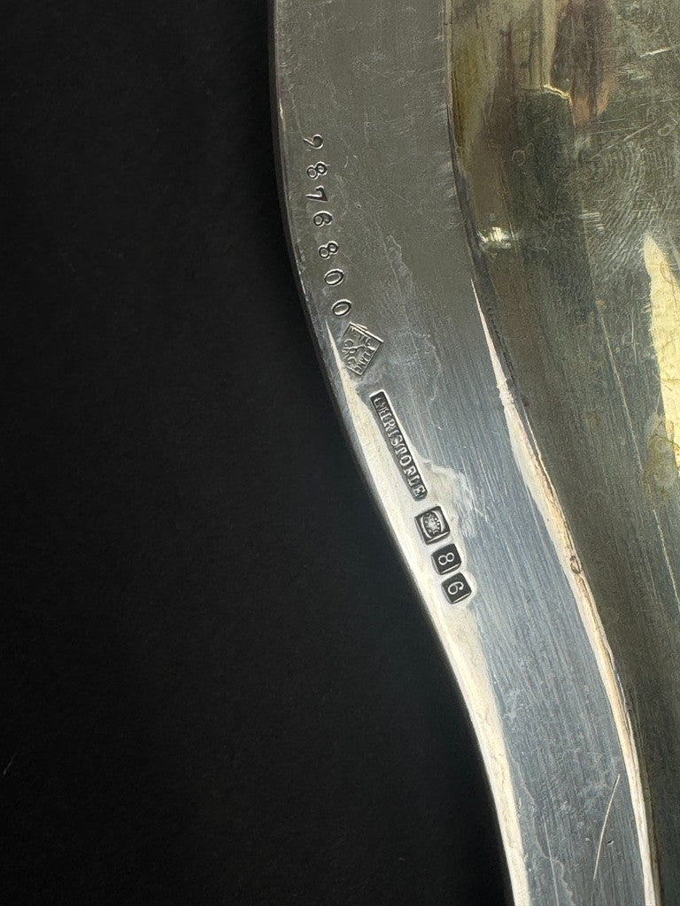 Christofle, important plateau de service en métal argenté décor de mascarons