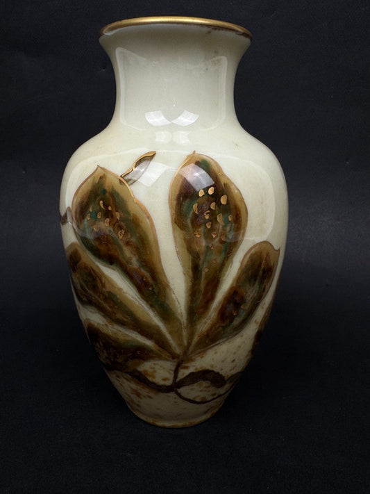 Vase n°9 manufacture Tharaud, vers 1950-1960, porcelaine brune aux feuilles