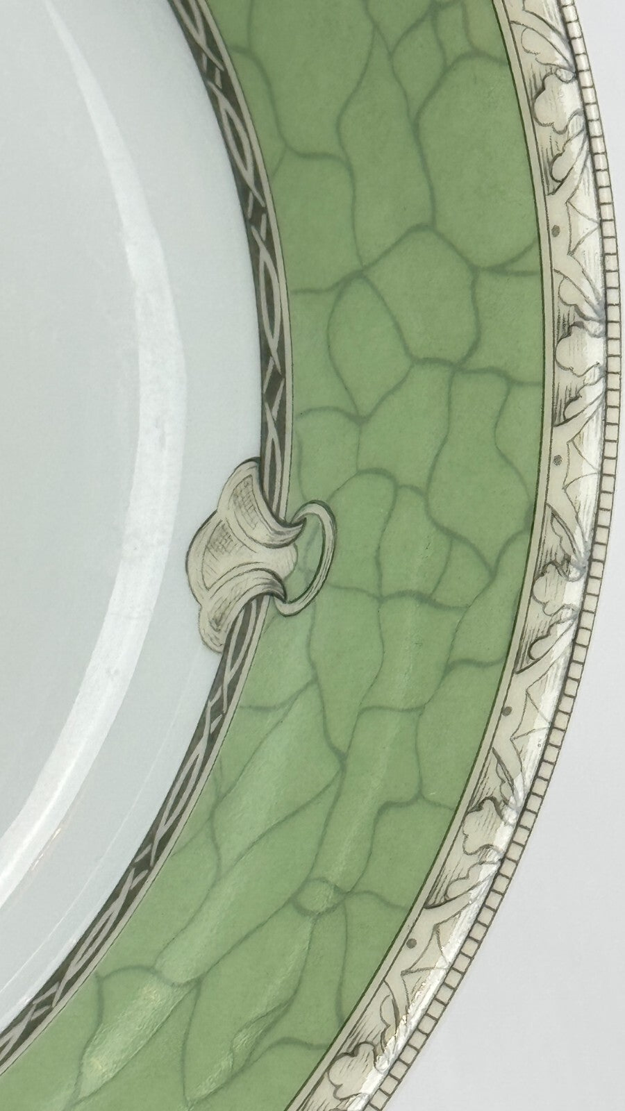 Pierre Frey pour Philippe Deshoulières, 6 assiettes creuses modèle Lorraine