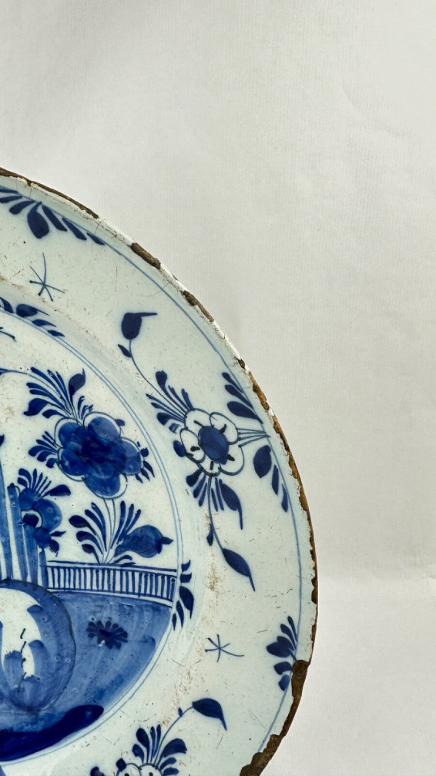 Grand Plat en faience 18ème  de Delft 34 cm