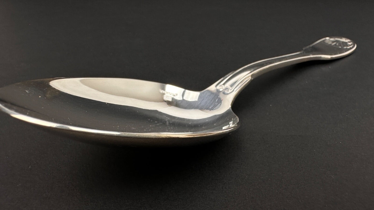 Christofle,  cuillère à dessert,  modèle Vendôme, Paris. Neuve.